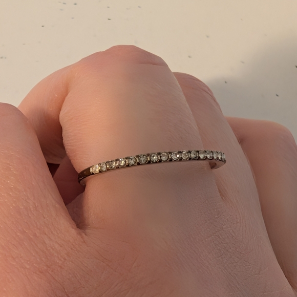 Women's Ring - Picture 3 of 5